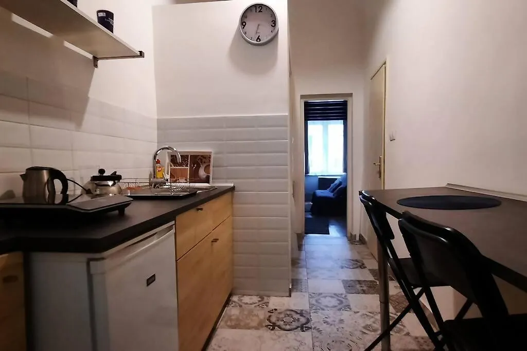 Nice Downtown Apartment Budapest