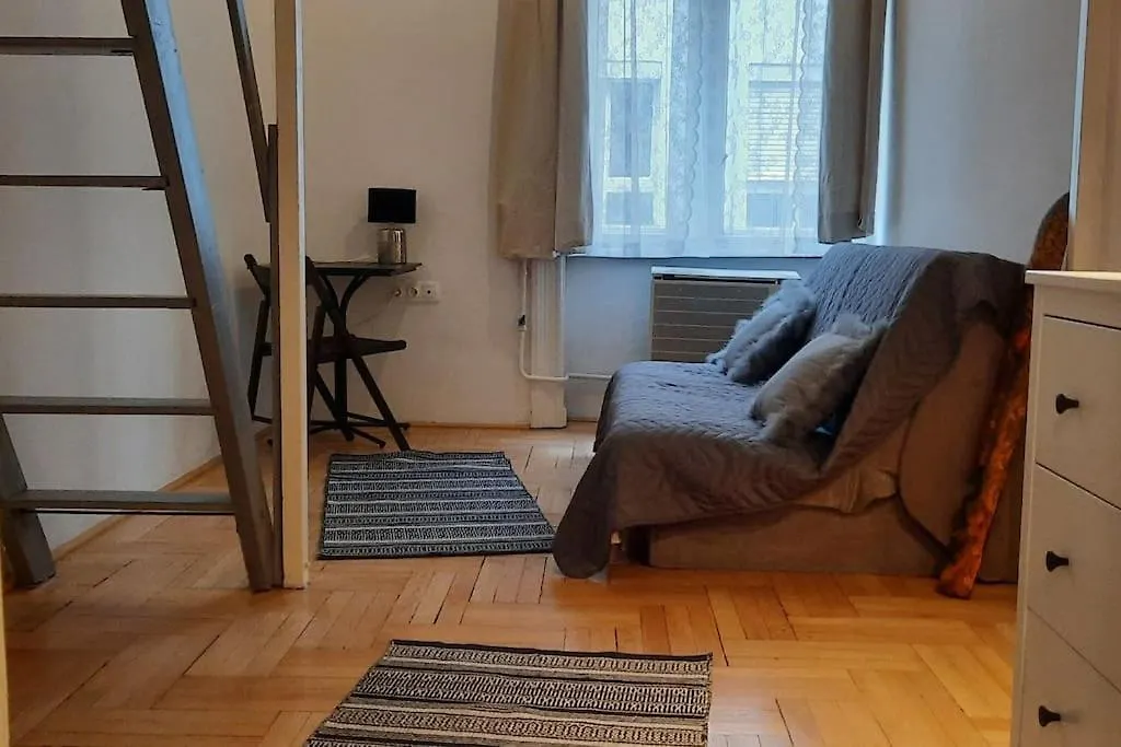 Nice Downtown Apartment Budapest 0*,  Hungría