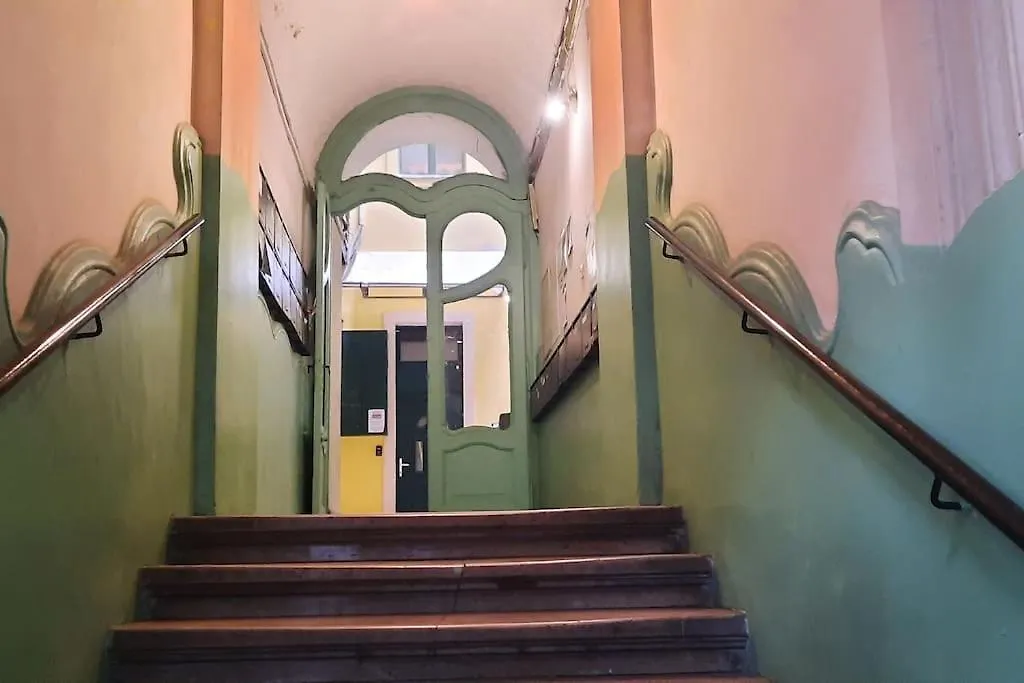 Nice Downtown Apartment Budapest