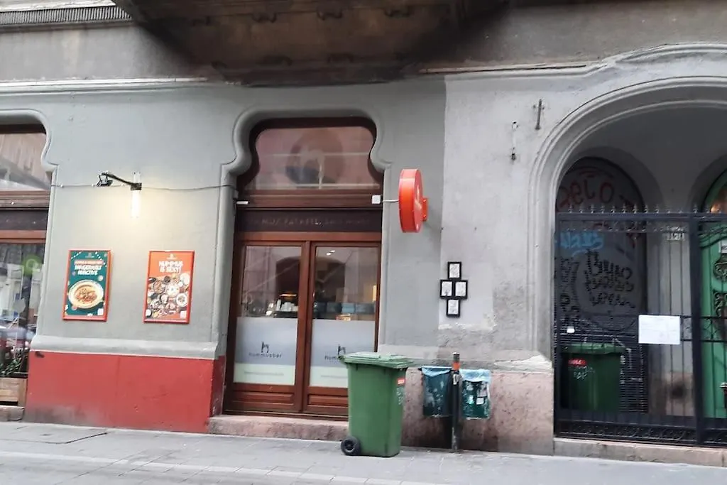 Nice Downtown Apartment Budapest